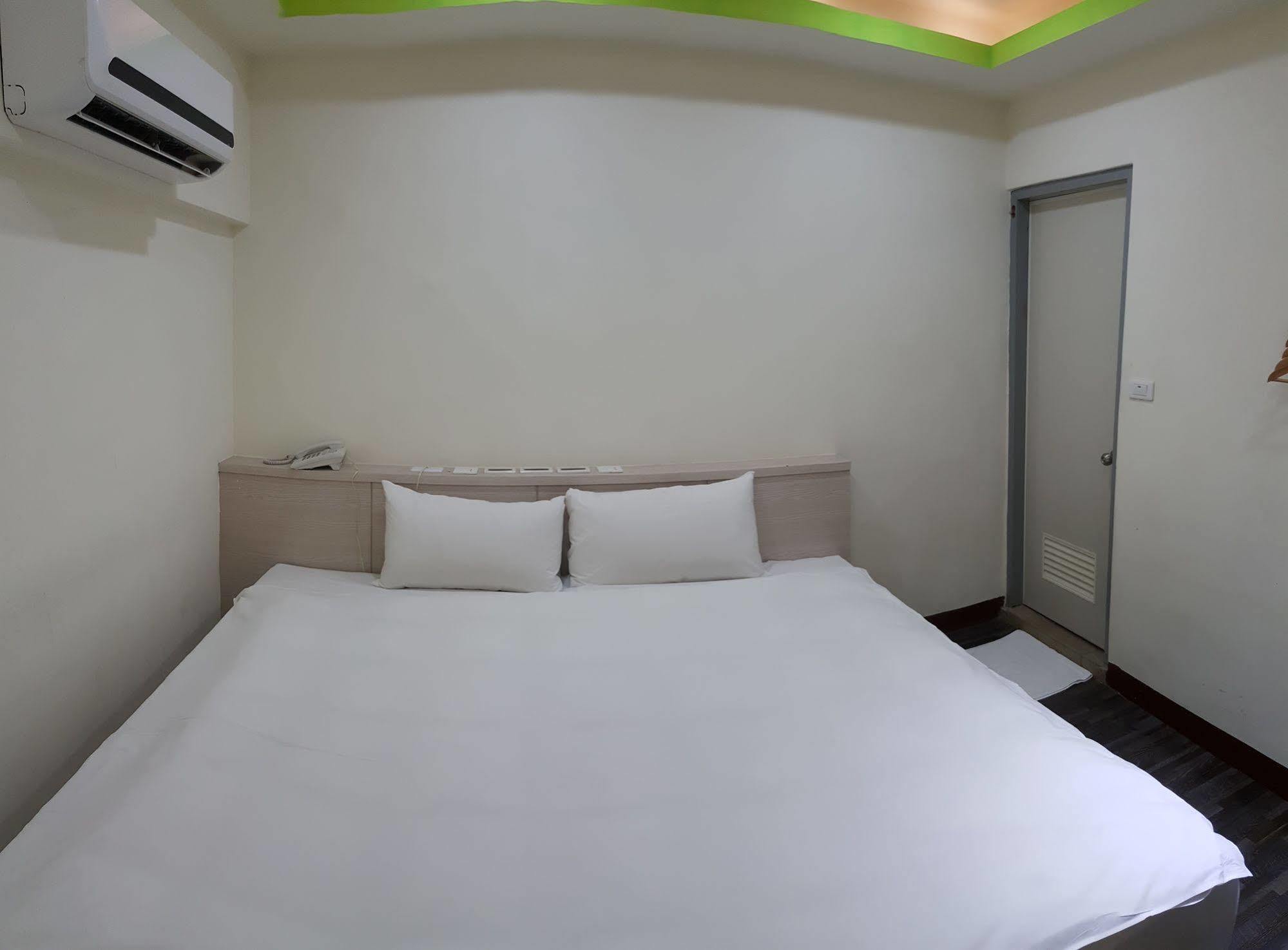 微旅時尚旅店 Hotel Douliu Exterior photo